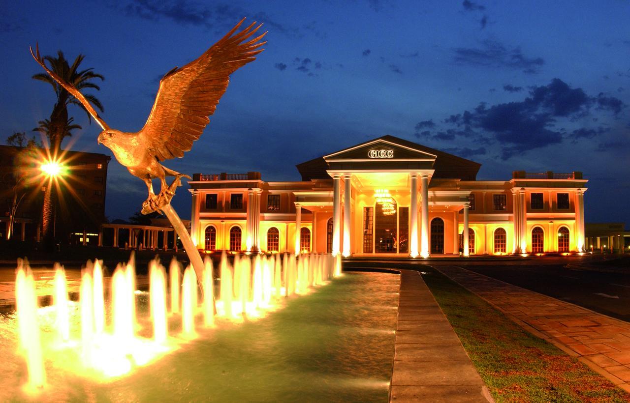 Peermont Metcourt Inn At The Grand Palm, Gaborone Exterior foto